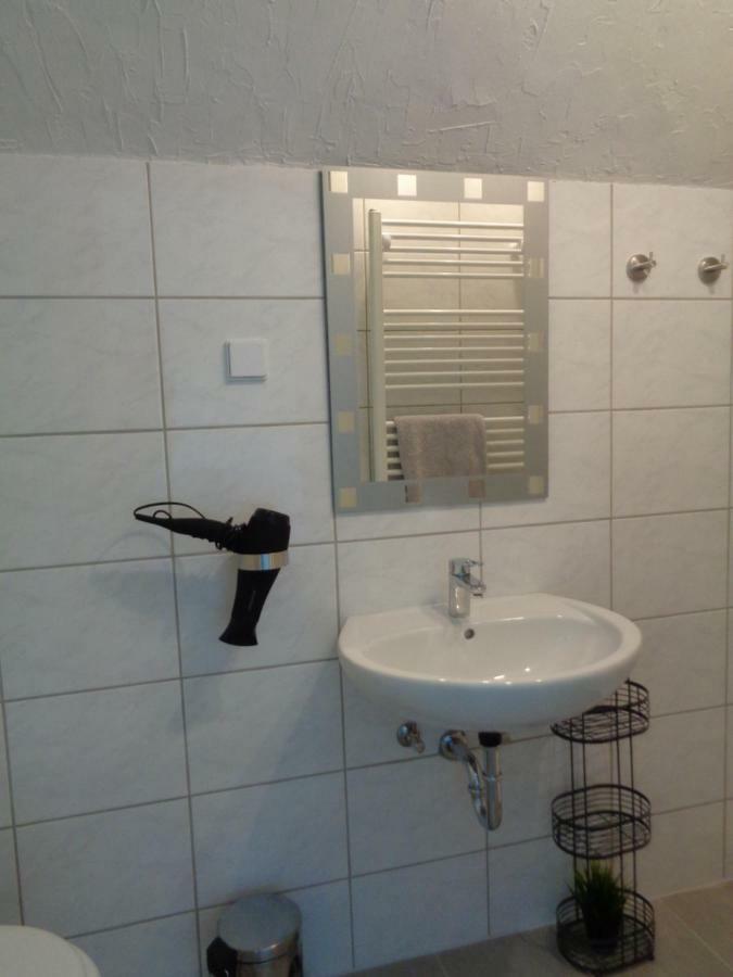 Studiozimmer An Den Leineauen Privatunterkunft *